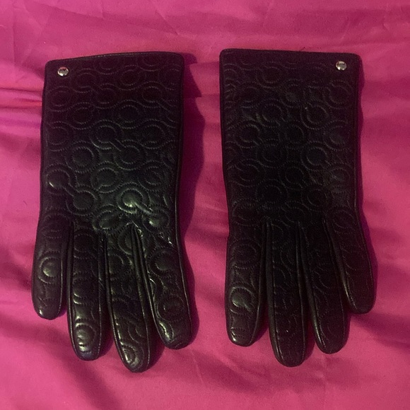 Authentic Coach Signature Black Leather Cashmere Lined Gloves Womens 6 1/2 - Picture 1 of 10